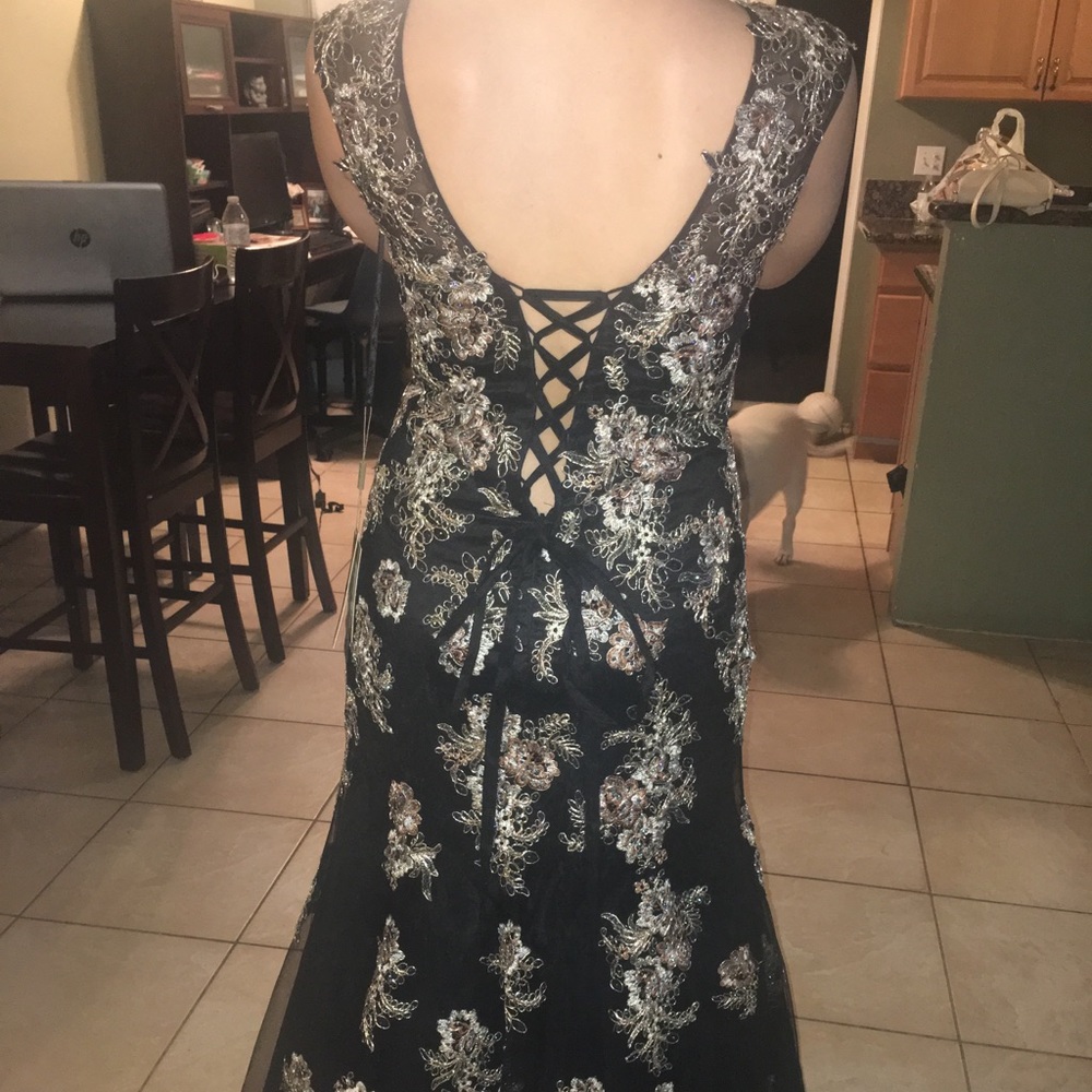 Beautiful prom/ elegant dress